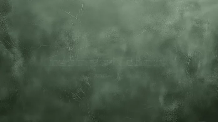 Dark Green Wallpaper 2K Free download.